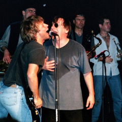 SOUTHSIDE JOHNNY